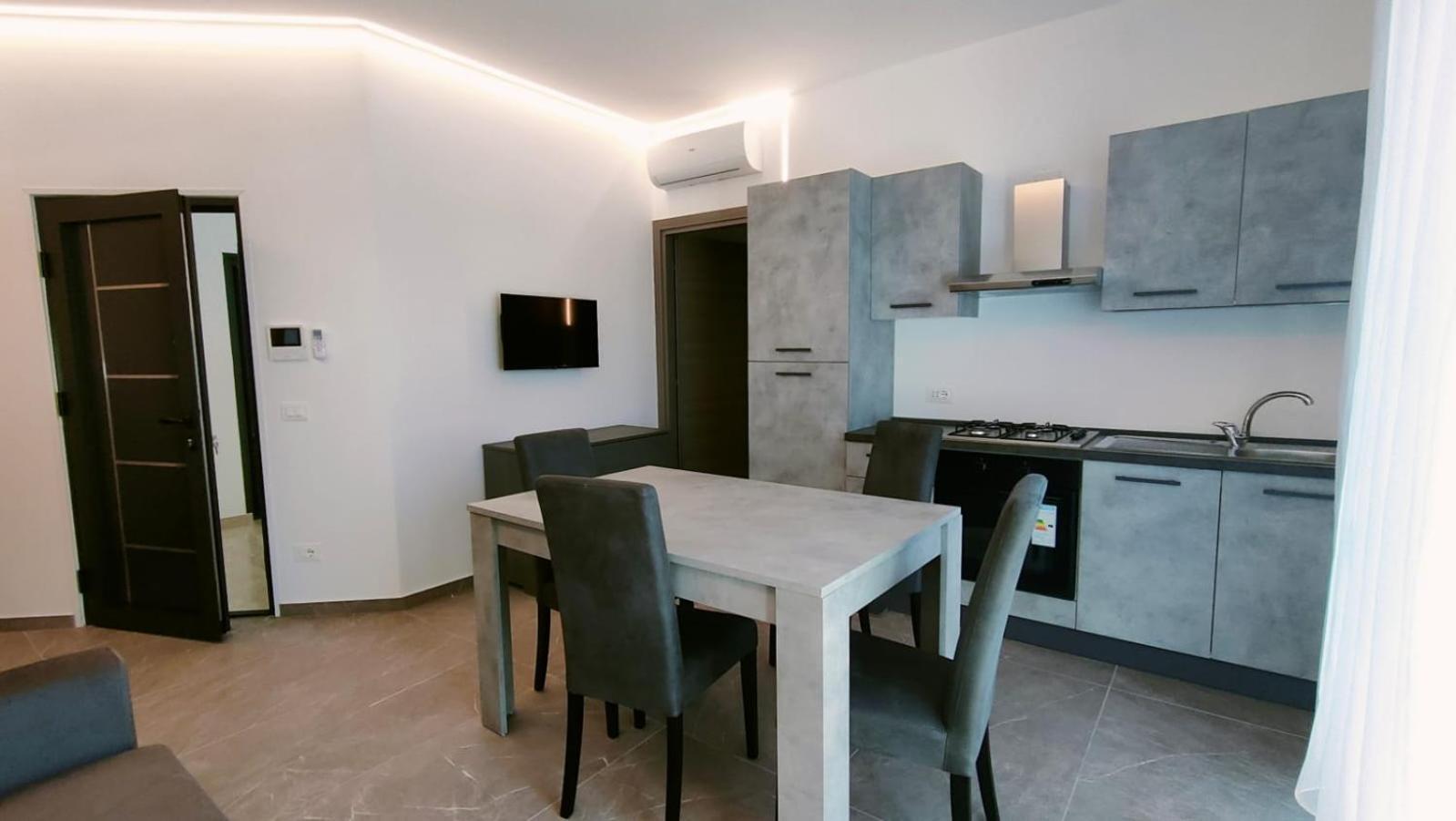 Villa Borghesi Suites Fronte Mare リミニ エクステリア 写真