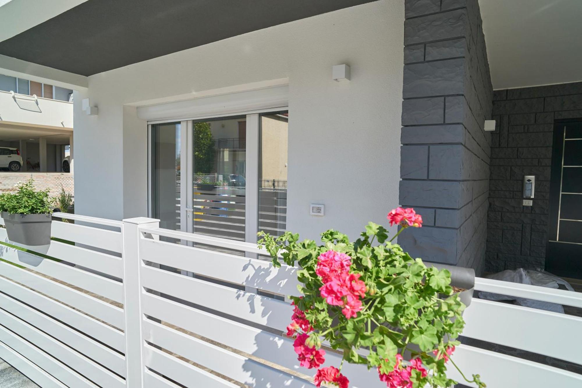 Villa Borghesi Suites Fronte Mare リミニ エクステリア 写真