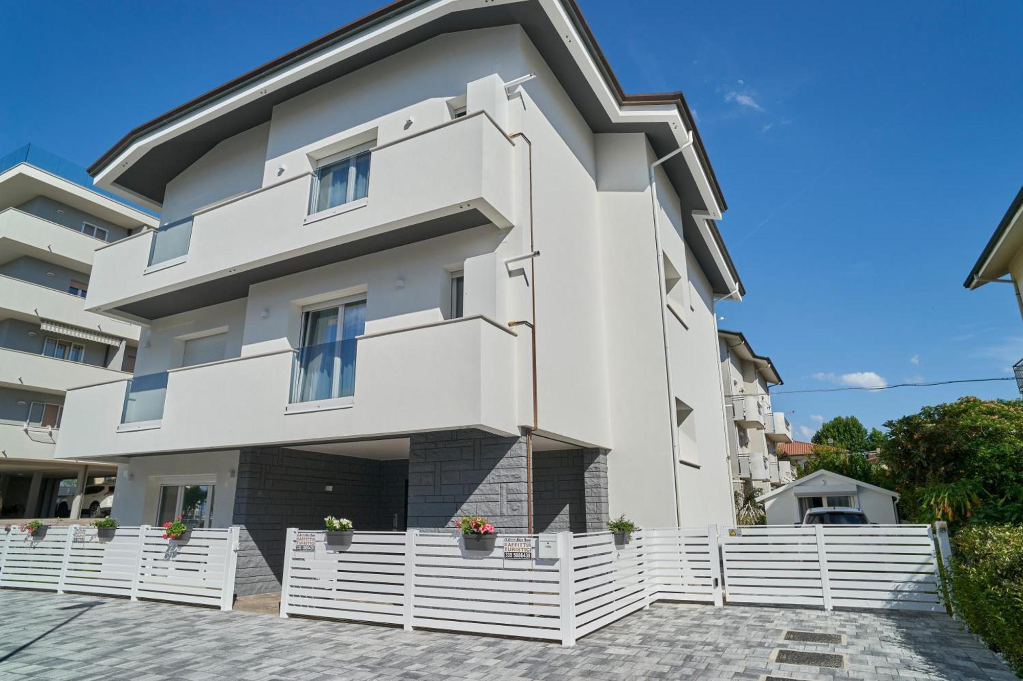 Villa Borghesi Suites Fronte Mare リミニ エクステリア 写真